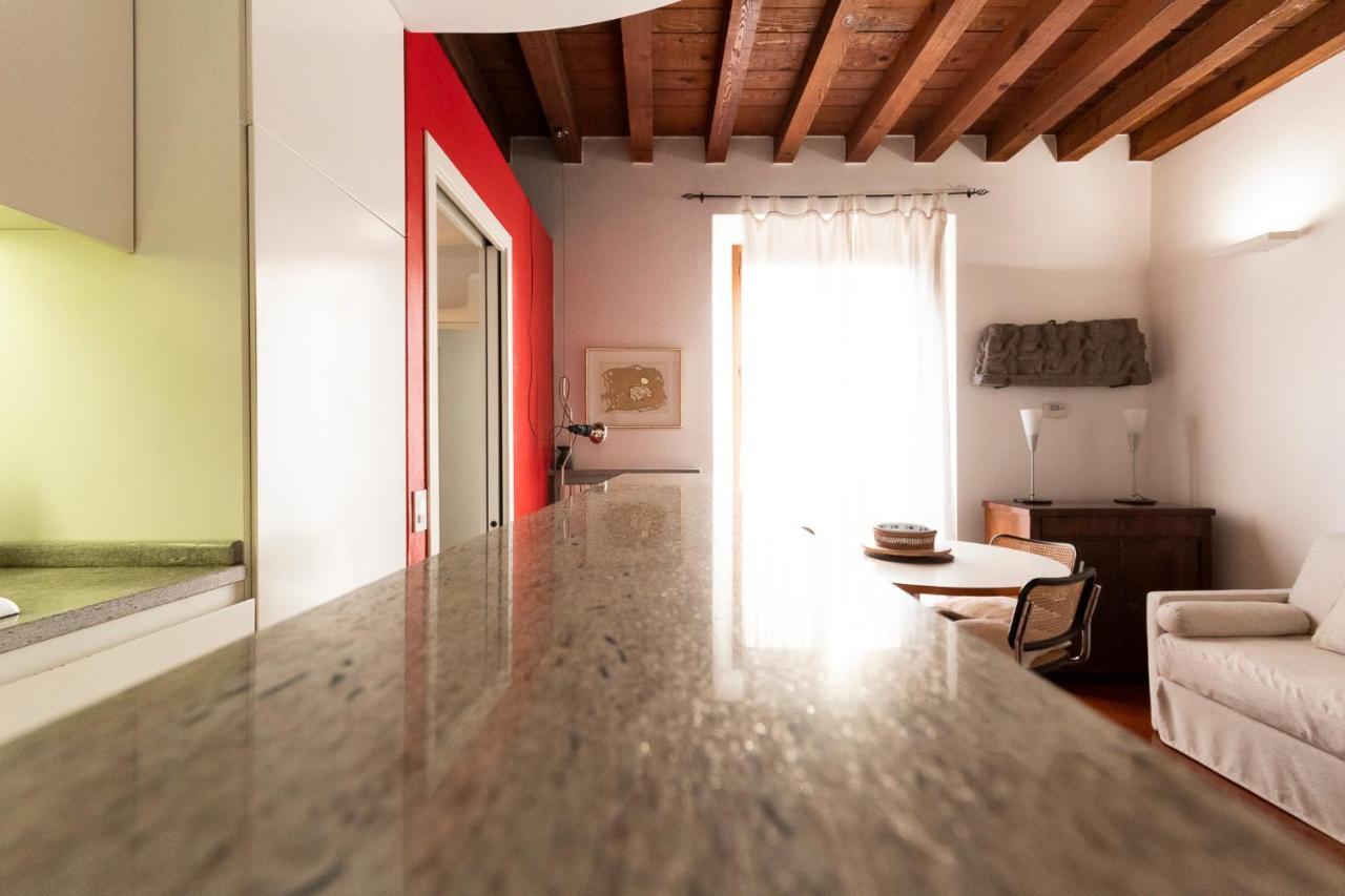 Anfiteatro Apartment In Brera Mailand Exterior foto