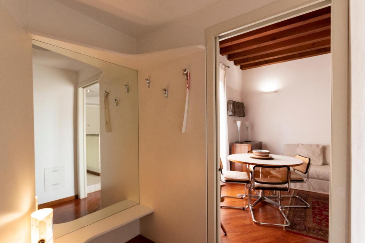 Anfiteatro Apartment In Brera Mailand Exterior foto