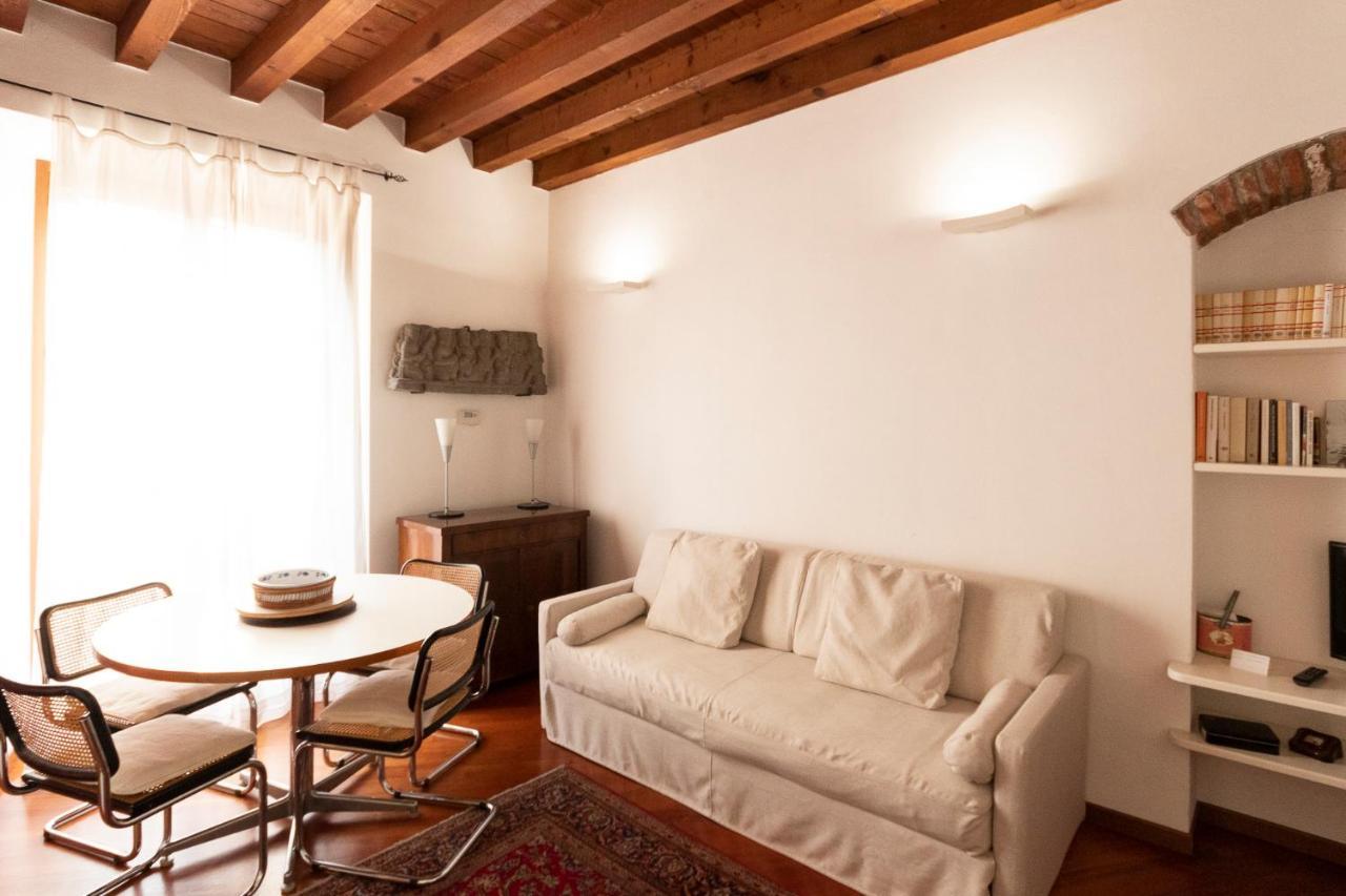 Anfiteatro Apartment In Brera Mailand Exterior foto